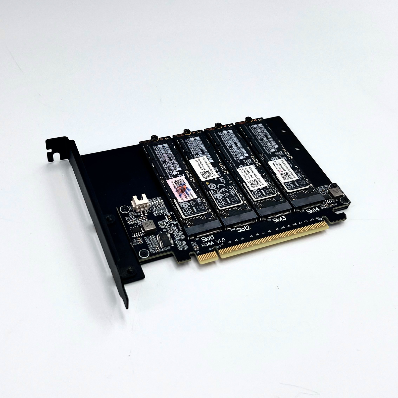PCIe 5.0 x16 to Quad M.2 NVMe  - đánh giá và giá Quad M.2 Nvme Pcie Bifurcation Card